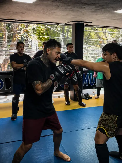 Clase de MMA en MD Condesa